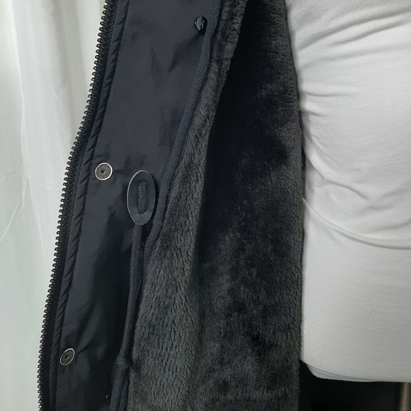 Moussy long parka with fur hood - Picture 8 of 16